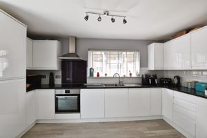 Photo 15- click for photo gallery